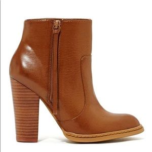 🎉MUST GO SALE!! Cult by Nasty Gal Bootie